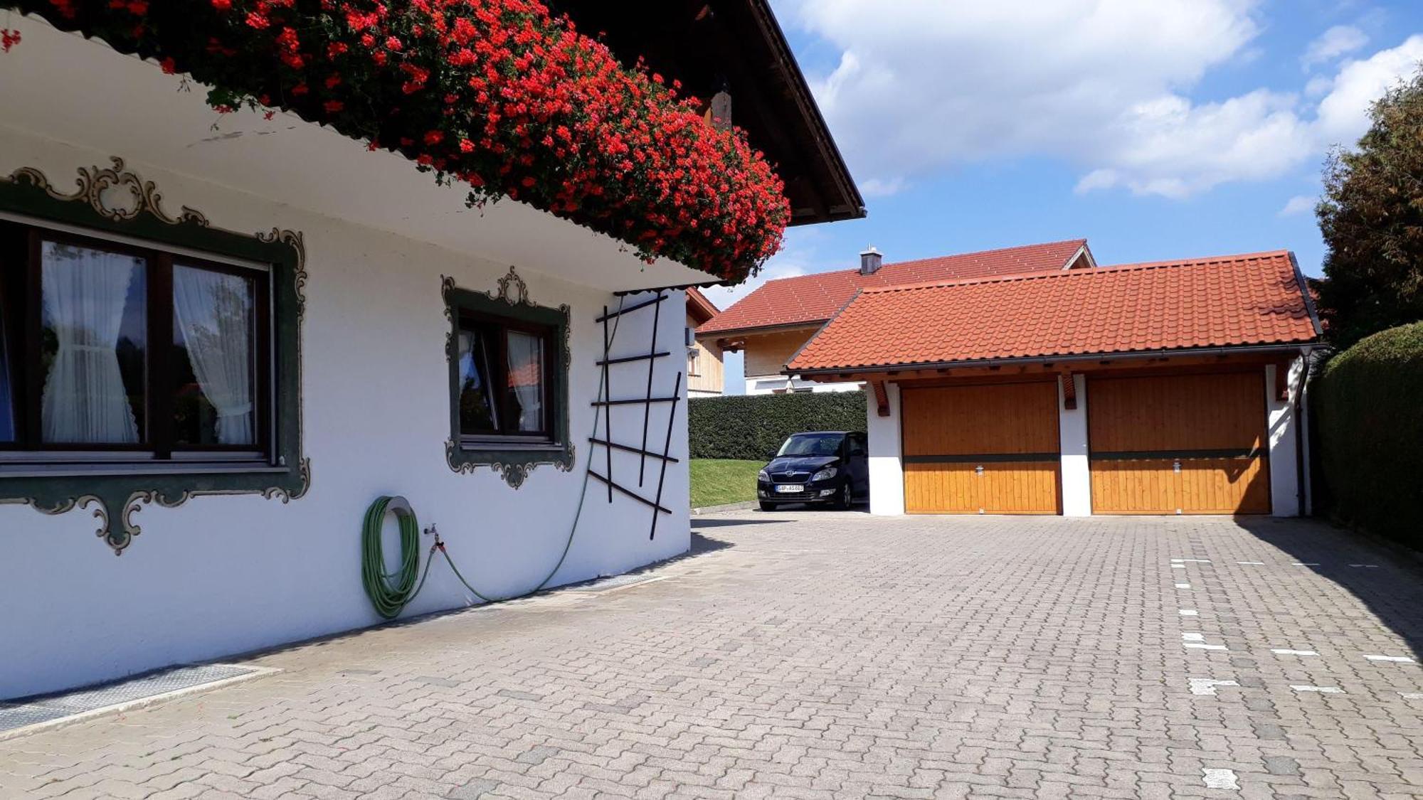 Ferienwohnung-Susanne-Im-Gaestehaus-Bergfrieden Bayersoien Exterior foto